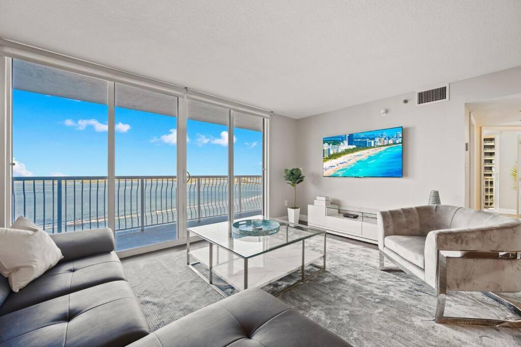 Ocean View 35Th Floor, In The Heart Of Miamiアパートメント エクステリア 写真