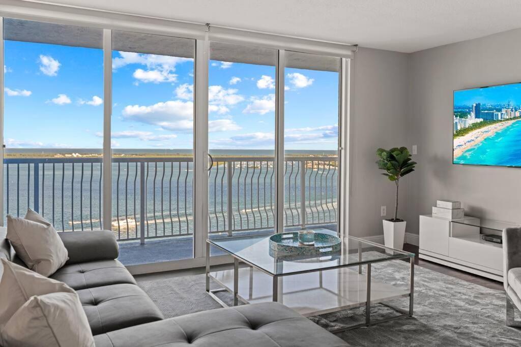 Ocean View 35Th Floor, In The Heart Of Miamiアパートメント エクステリア 写真