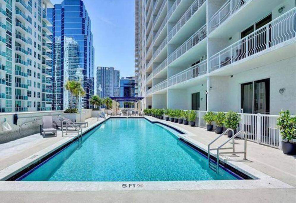 Ocean View 35Th Floor, In The Heart Of Miamiアパートメント エクステリア 写真