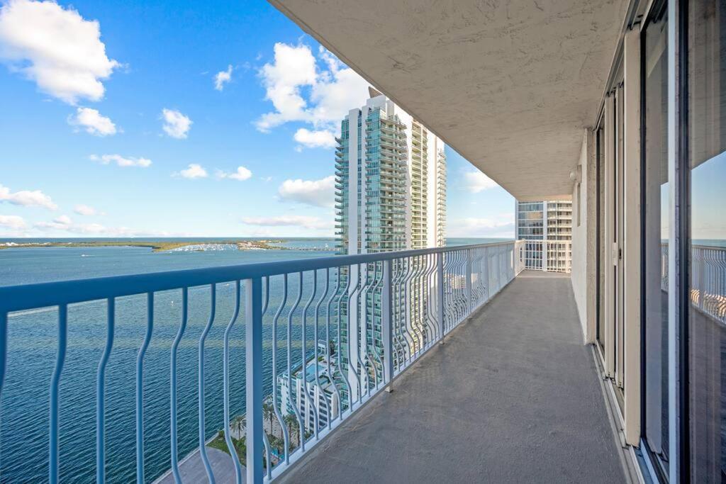 Ocean View 35Th Floor, In The Heart Of Miamiアパートメント エクステリア 写真